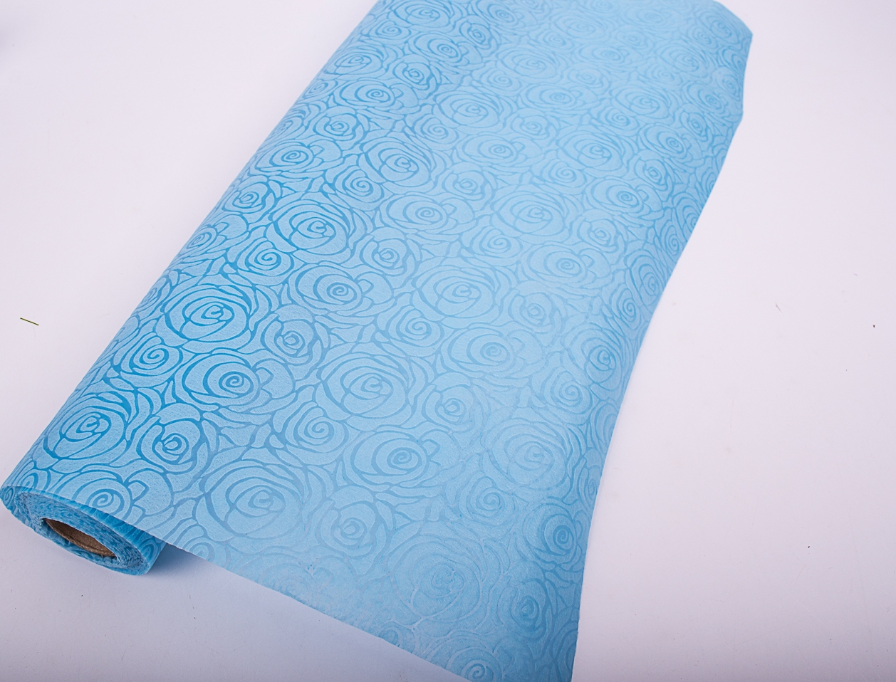 Фетр выбитый ROSE 50cm*5Y sky blue 12